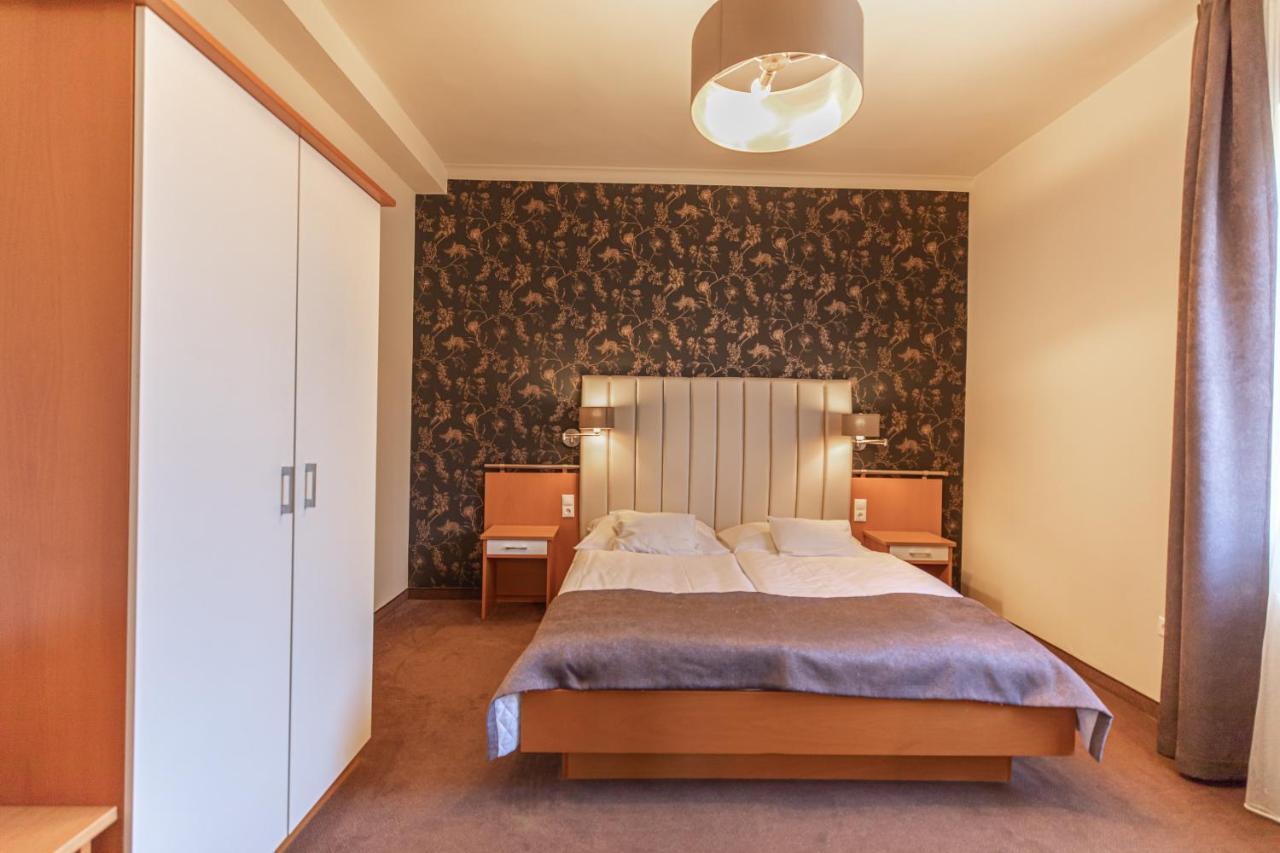 City Hotel Miskolc Luaran gambar