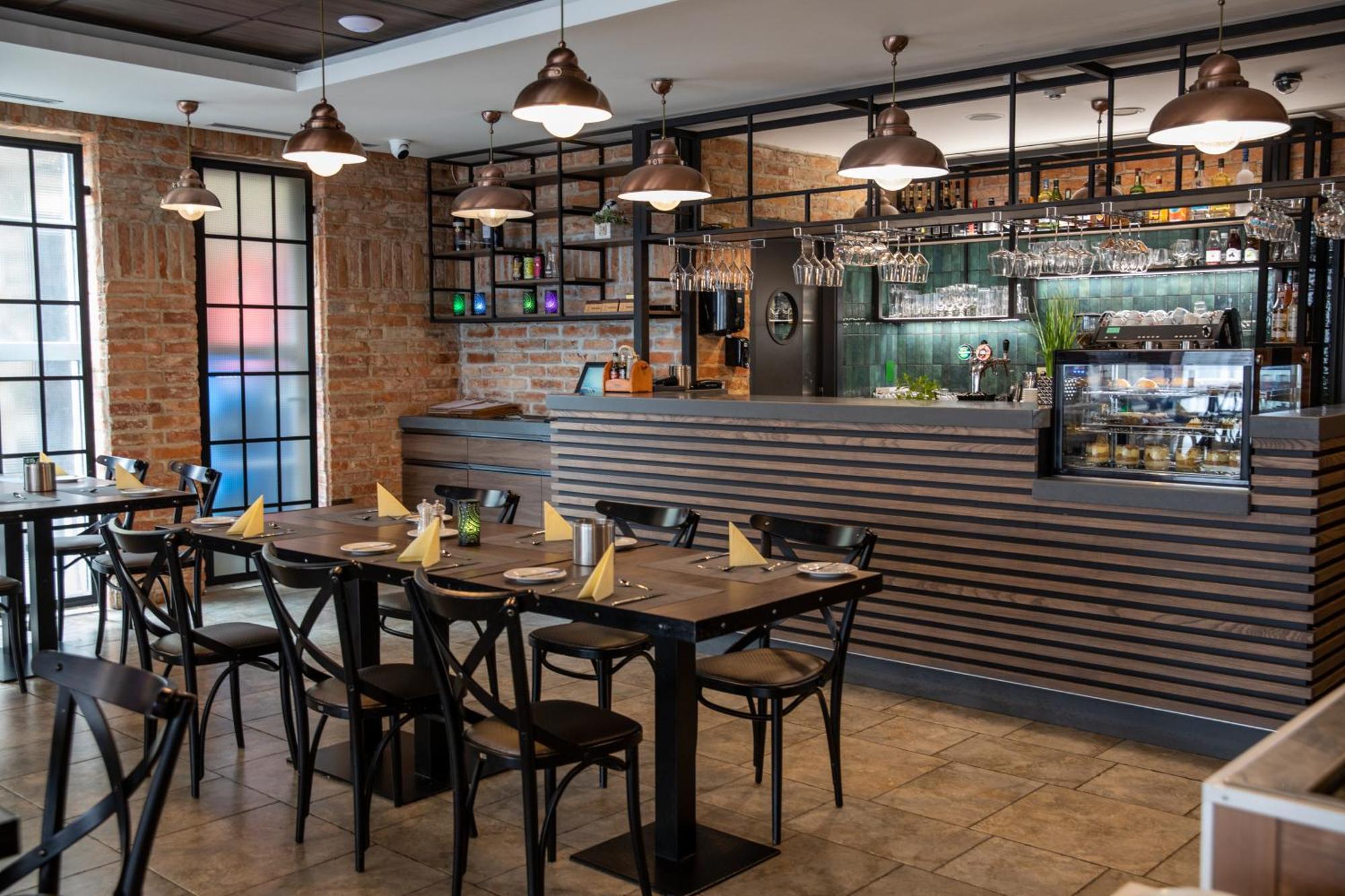 City Hotel Miskolc Luaran gambar